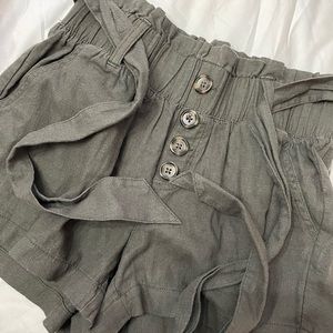 Linen shorts